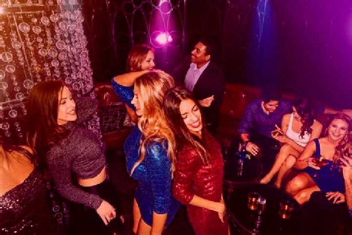 Abigail, 37, a red grey-eyed european companion based in Bellaing. Offering Girlfriend Experience, Striptease, Party Girl, BDSM, Couples. Available for incal...