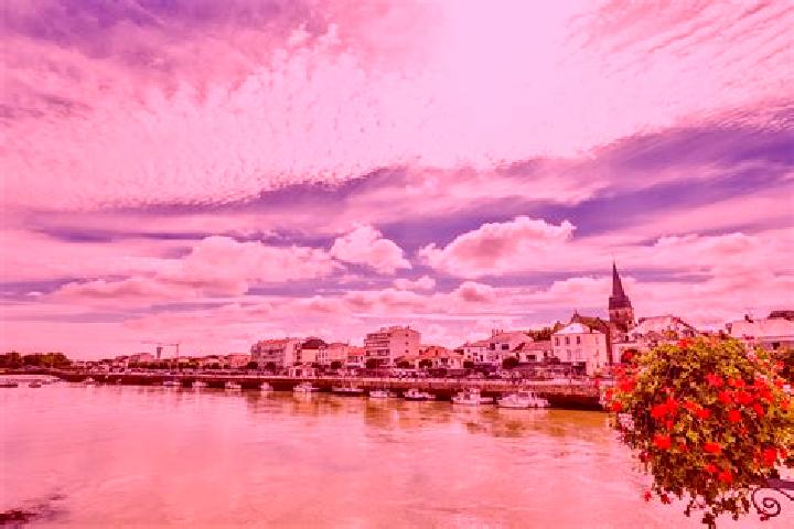 Abigail, 37 — Escort in Gilles, France