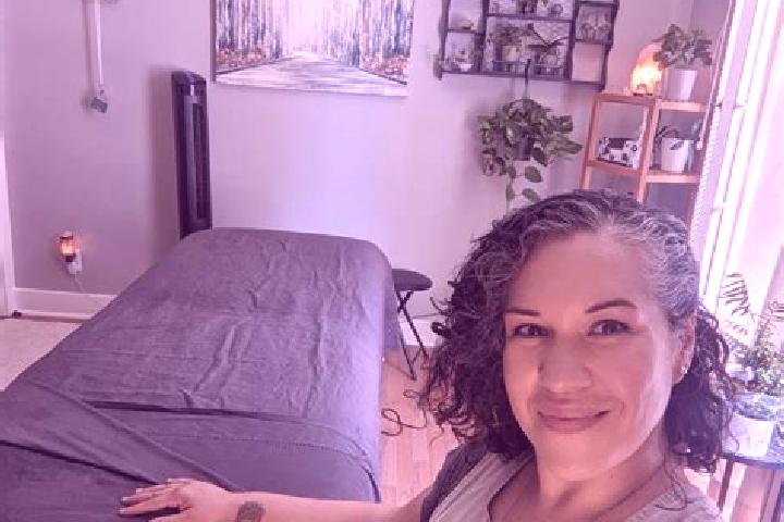 Abigail, 38, a auburn grey-eyed ebony companion based in Ed. Offering Party Girl, Massage, Erotic Massage, Dinner Date, CIM. Available for incall and outcall...