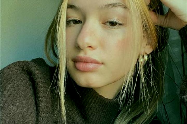Abigail, 38, a blonde brown-eyed middle eastern companion based in Peukanbada. Offering Dinner Date, Overnight, OWO, Party Girl. Available for incall and out...