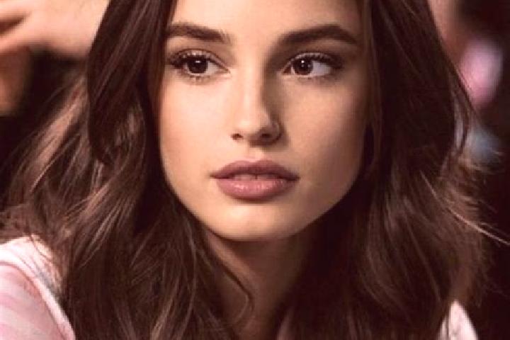 Abigail, 38, a brunette brown-eyed middle eastern companion based in Baiyatai. Offering Tantra, Roleplay, BDSM, Duos, Girlfriend Experience. Available for in...