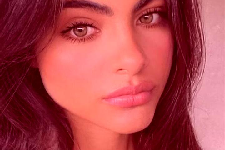 Abigail, 39, a auburn dark-eyed indian companion based in Valley Station. Offering Prostate Massage, Tantra, Fetish, OWO, Duos. Available for incall and outc...