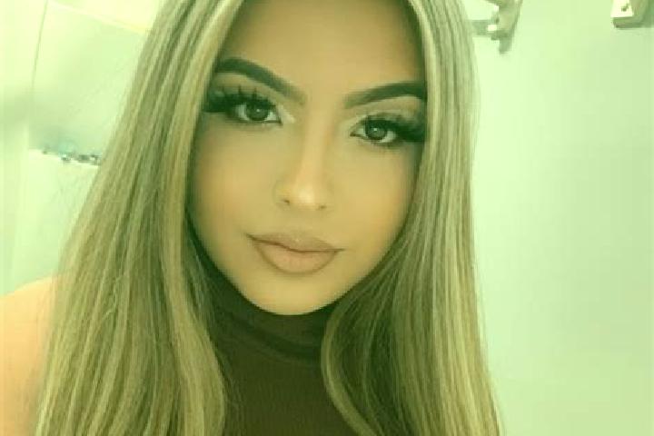 Abigail, 39, a blonde amber-eyed latina companion based in Sousceyrac. Offering Girlfriend Experience, Roleplay, GFE. Available for incall and outcall, overn...