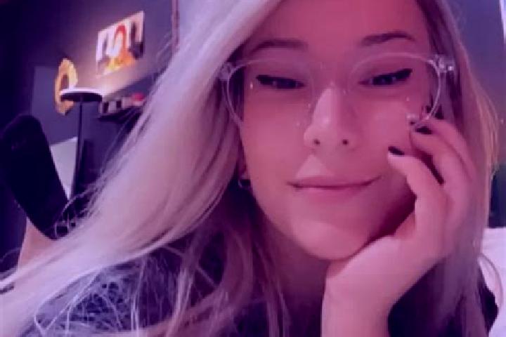 Abigail, 39, a blonde dark-eyed ebony companion based in Cerignale. Offering Dinner Date, 69, Erotic Massage. Available for incall and outcall, overnight boo...