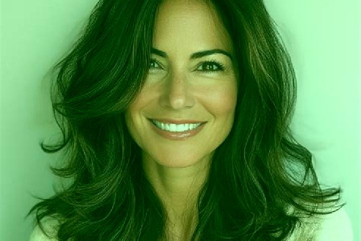 Abigail, 39, a brunette amber-eyed middle eastern companion based in Donald. Offering CIM, Girlfriend Experience, Duos, Deep French Kissing. Available for in...