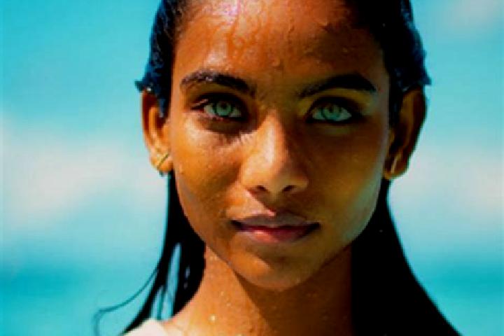 Abigail, 39, a chestnut blue-eyed indian companion based in Ikoni. Offering Massage, GFE, Prostate Massage, Striptease. Available for incall and outcall, day...