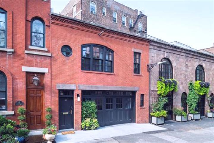 Abigail, 39, a red amber-eyed caribbean companion based in Brooklyn Heights. Offering OWO, Fetish, 69, BDSM. Available for incall and outcall, day and evenin...