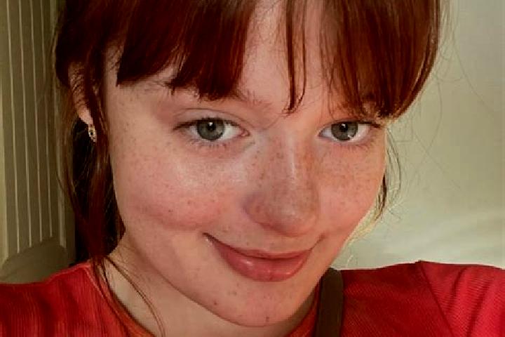 Abigail, 39, a red brown-eyed asian companion based in Monreal. Offering CIM, BDSM, Overnight, Fetish. Available for incall and outcall, day and evening dates.