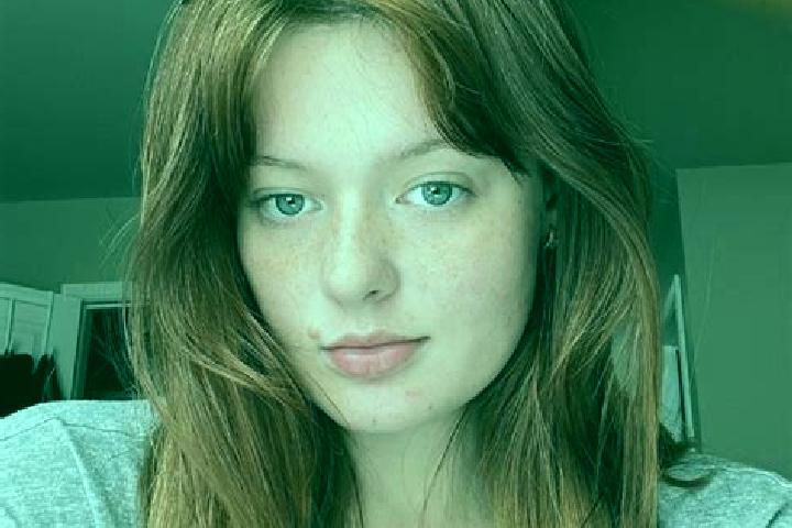 Abigail, 39, a red hazel-eyed european companion based in Talavera. Offering 69, Overnight, OWO. Available for incall and outcall, day and evening dates.