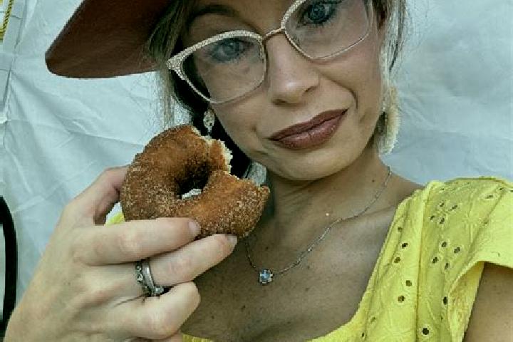 Abigail, 39 — Escort in Ledbetter, United States
