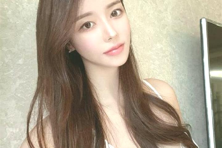 Abigail, 39 — Escort in Liudaogou, China