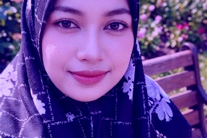 Abigail, 39 — Escort in Morbatoh, Indonesia