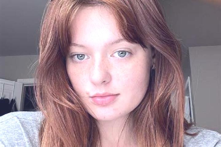 Addison, 20, a auburn grey-eyed mediterranean companion based in Varois-et-Chaignot. Offering Deep French Kissing, Domination. Available for incall and outca...