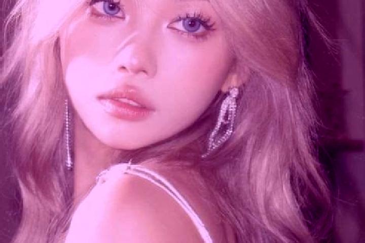 Addison, 20, a blonde blue-eyed asian companion based in Mollram. Offering OWO, A-Level, Couples. Available for incall and outcall, overnight bookings availa...