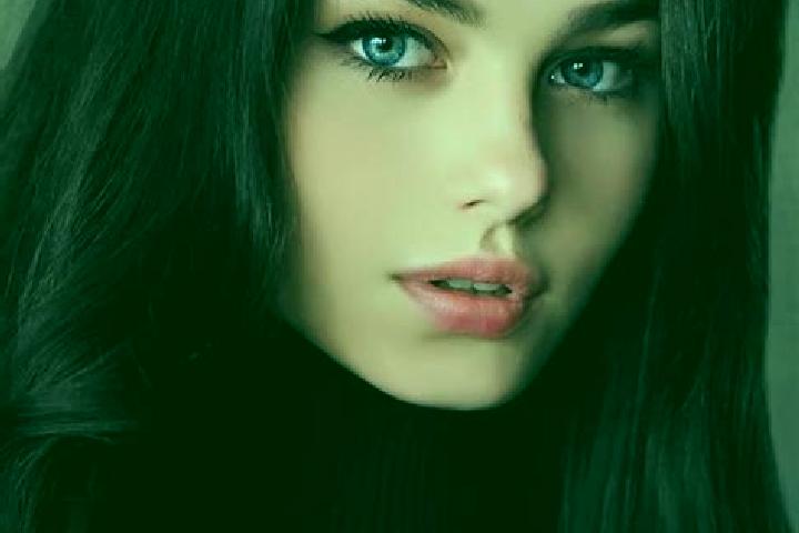 Addison, 20, a brunette amber-eyed slavic companion based in Gornyi. Offering Couples, 69, Deep French Kissing. Available for incall and outcall, day and eve...