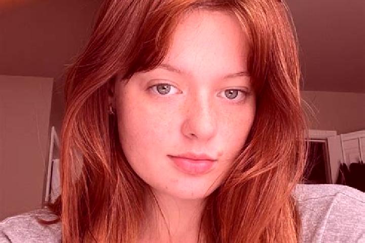 Addison, 20, a chestnut grey-eyed mixed companion based in Palm Beach Shores. Offering OWO, Erotic Massage. Available for incall and outcall, day and evening...