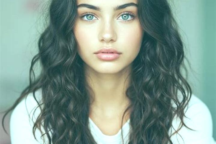 Addison, 20, a red hazel-eyed mediterranean companion based in Sheshory. Offering Massage, Couples, 69. Available for incall and outcall, day and evening dates.