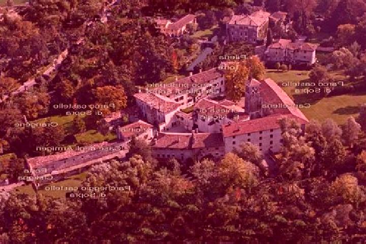 Addison, 20 — Escort in Bagnoli di Sopra, Italy