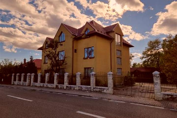 Addison, 20 — Escort in Cornu de Sus, Romania