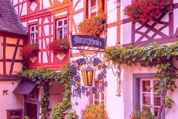Addison, 20 — Escort in Dobritschen, Germany