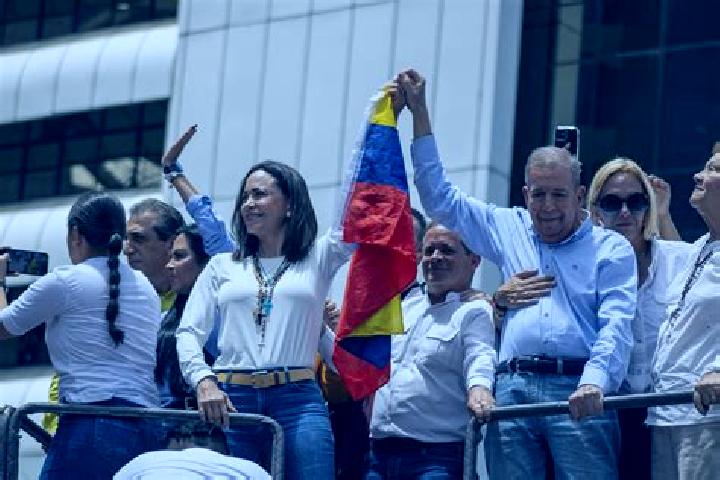 Addison, 20 — Escort in La Plaza Paraguachi, Venezuela
