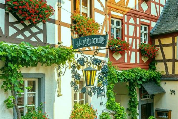 Addison, 20 — Escort in Lochgau, Germany