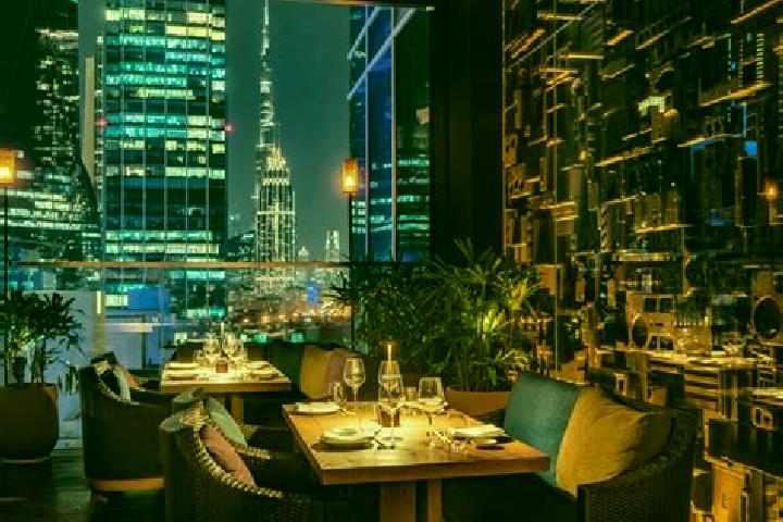 Addison, 21, a auburn dark-eyed european companion based in Dubai International Financial Centre. Offering Tantra, OWO, Overnight, Dinner Date. Available for...