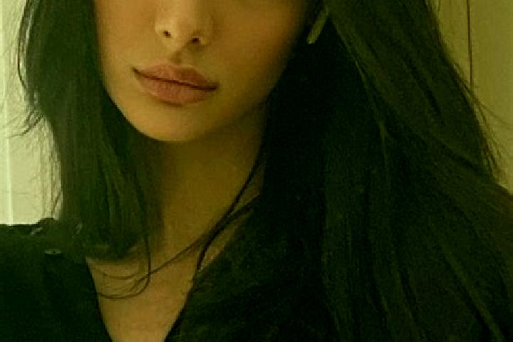 Addison, 21, a black dark-eyed middle eastern companion based in Scottsdale. Offering Dinner Date, Erotic Massage, Striptease, Prostate Massage, Party Girl. ...