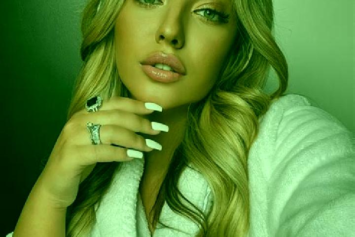 Addison, 21, a blonde amber-eyed latina companion based in Karmana Shahri. Offering Fetish, 69, Massage. Available for incall and outcall, day and evening da...