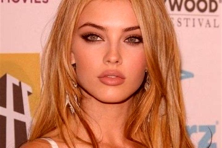 Addison, 21, a blonde hazel-eyed caribbean companion based in Cervene Pecky. Offering Dinner Date, CIM, GFE, Prostate Massage. Available for incall and outca...
