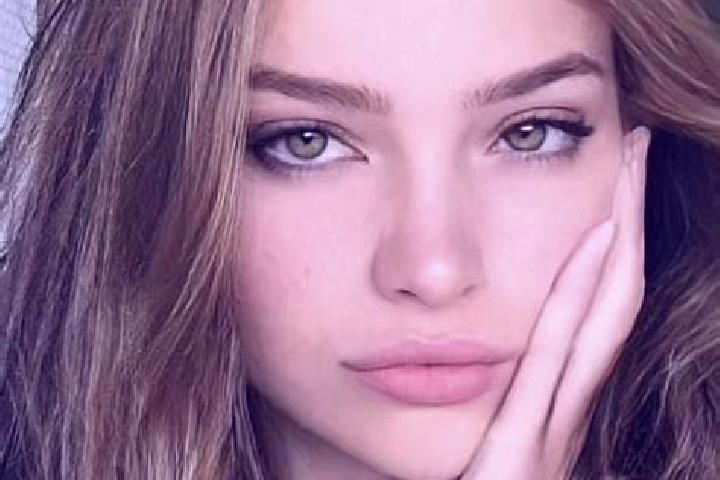 Addison, 21, a blonde hazel-eyed middle eastern companion based in Bebouo-sibouo. Offering Massage, Dinner Date, A-Level, Duos. Available for incall and outc...