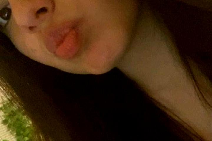 Addison, 21, a brunette brown-eyed ebony companion based in Dimaro-Folgarida. Offering Roleplay, Deep French Kissing, Domination, GFE. Available for incall a...