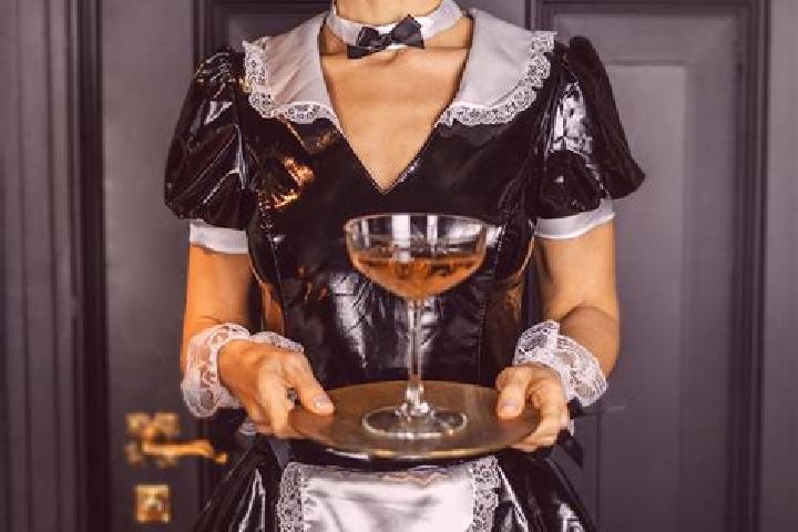 Addison, 21, a dark blonde amber-eyed mixed companion based in Zing. Offering Dinner Date, Domination, BDSM. Available for incall and outcall, day and evenin...