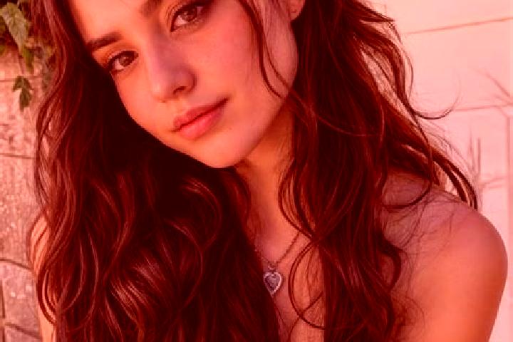 Addison, 21, a dark blonde hazel-eyed middle eastern companion based in Banjar Umesalakan. Offering A-Level, Domination, Dinner Date. Available for incall an...