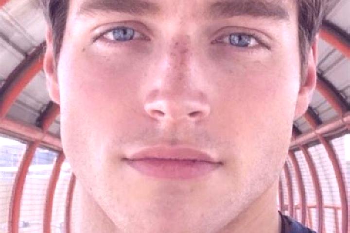 Addison, 21, a red dark-eyed mediterranean companion based in Casei. Offering Couples, Deep French Kissing, Overnight. Available for incall and outcall, day ...