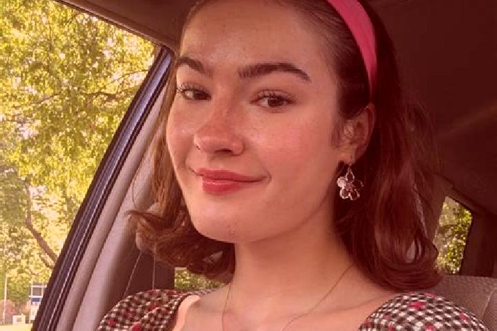 Addison, 21 — Escort in Babychi, Ukraine