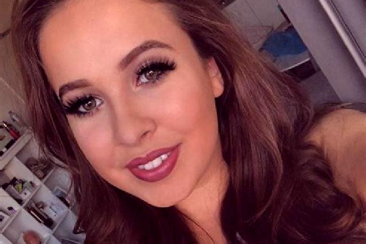 Addison, 22, a black brown-eyed mediterranean companion based in Vestiaria. Offering Duos, Party Girl, Massage. Available for incall and outcall, day and eve...