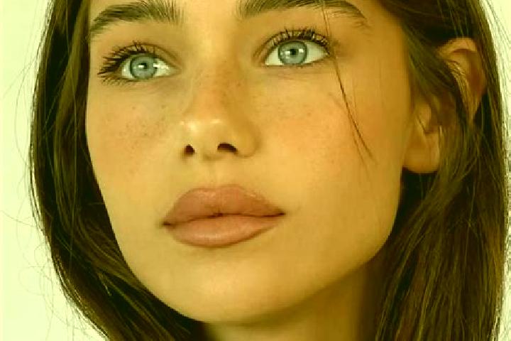 Addison, 22, a brunette brown-eyed caucasian companion based in Zipiajo. Offering Fetish, GFE, Girlfriend Experience, Deep French Kissing, BDSM. Available fo...