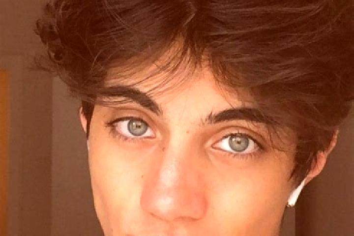 Addison, 22, a chestnut green-eyed caucasian companion based in Ghana Town. Offering Striptease, OWO, Tantra, Girlfriend Experience, Travel Companion. Availa...