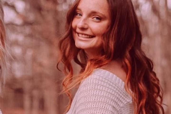 Addison, 22 — Escort in Depue, United States