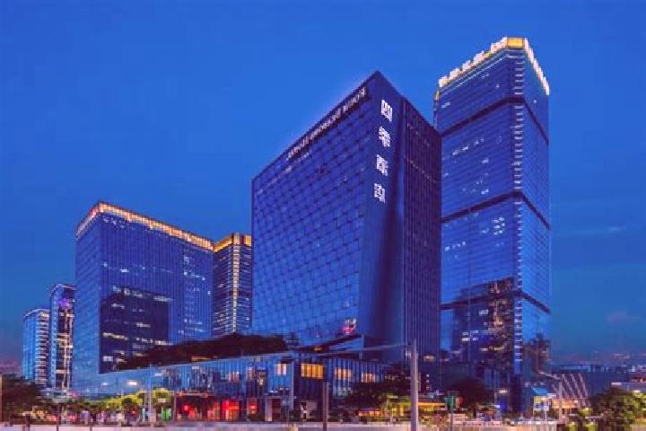 Addison, 22 — Escort in Jiangpan, China