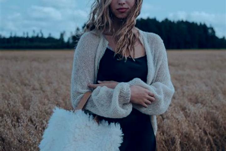 Addison, 22 — Escort in Poeytyae, Finland