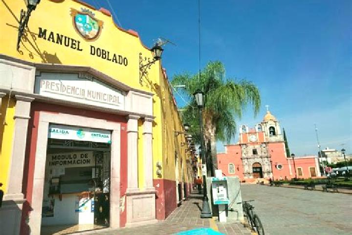 Addison, 22 — Escort in San Pedro Piedra Gorda, Mexico
