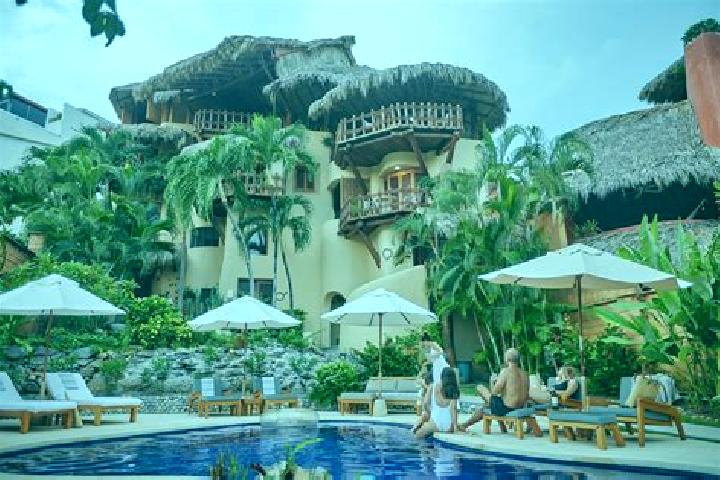 Addison, 22 — Escort in Villa Luz, Mexico