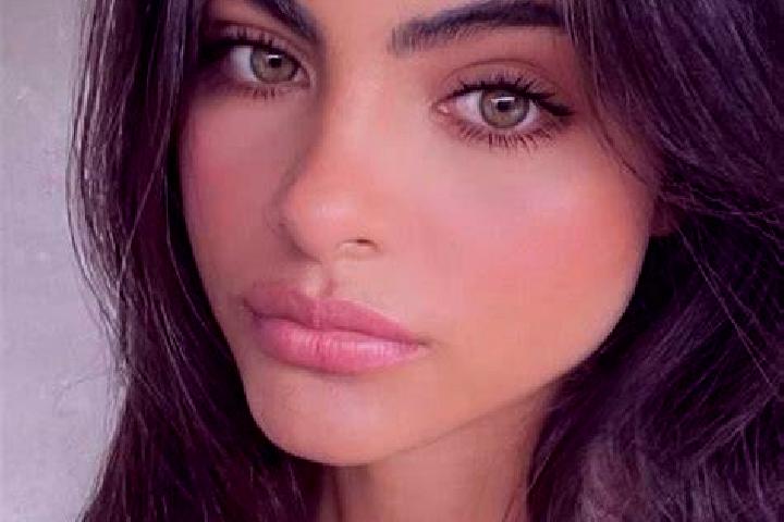 Addison, 23, a auburn hazel-eyed middle eastern companion based in Bol shoy Karay. Offering Domination, A-Level, Dinner Date. Available for incall and outcal...