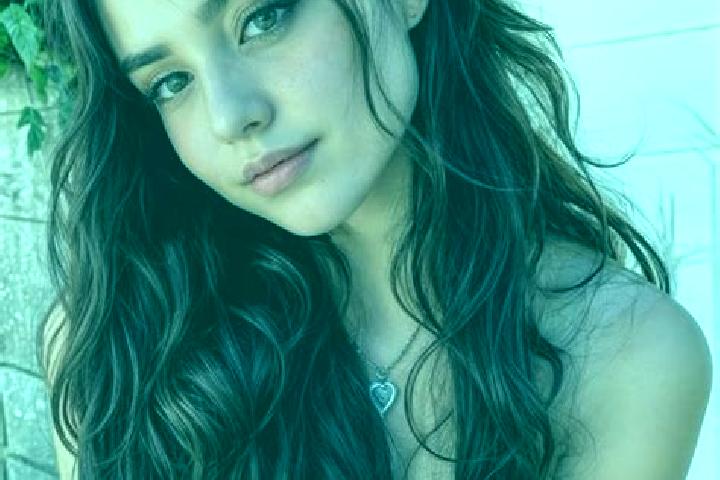 Addison, 23, a auburn hazel-eyed slavic companion based in Samarkandyk. Offering CIM, Girlfriend Experience, Party Girl, Deep French Kissing. Available for i...