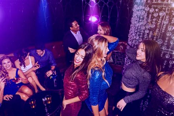 Addison, 23, a blonde brown-eyed indian companion based in Cullalabo del Sur. Offering Striptease, Couples, Party Girl. Available for incall and outcall, ove...