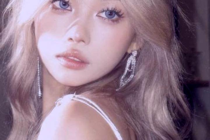 Addison, 23, a blonde dark-eyed asian companion based in Ober Urdorf. Offering Tantra, Striptease, OWO, Couples. Available for incall and outcall, day and ev...