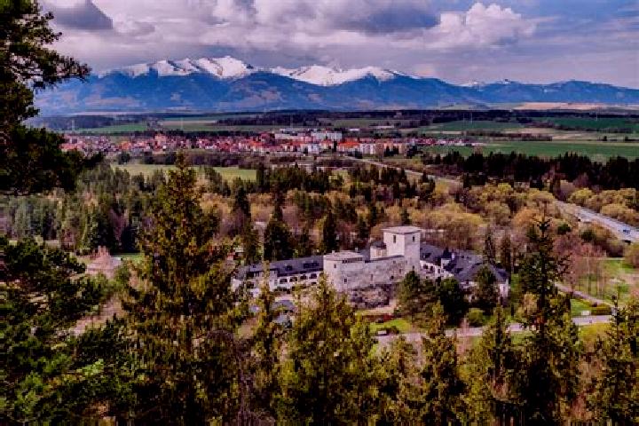 Addison, 23 — Escort in Liptovsky Hradok, Slovakia