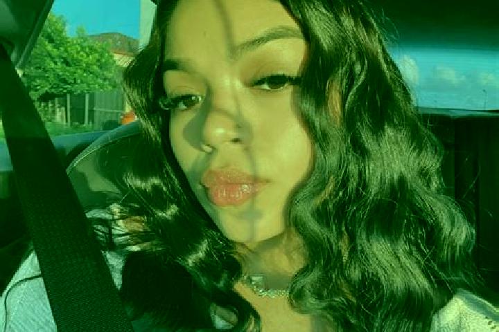 Addison, 24, a auburn brown-eyed latina companion based in Santa Maria Totoltepec. Offering Massage, Fetish, Overnight. Available for incall and outcall, ove...